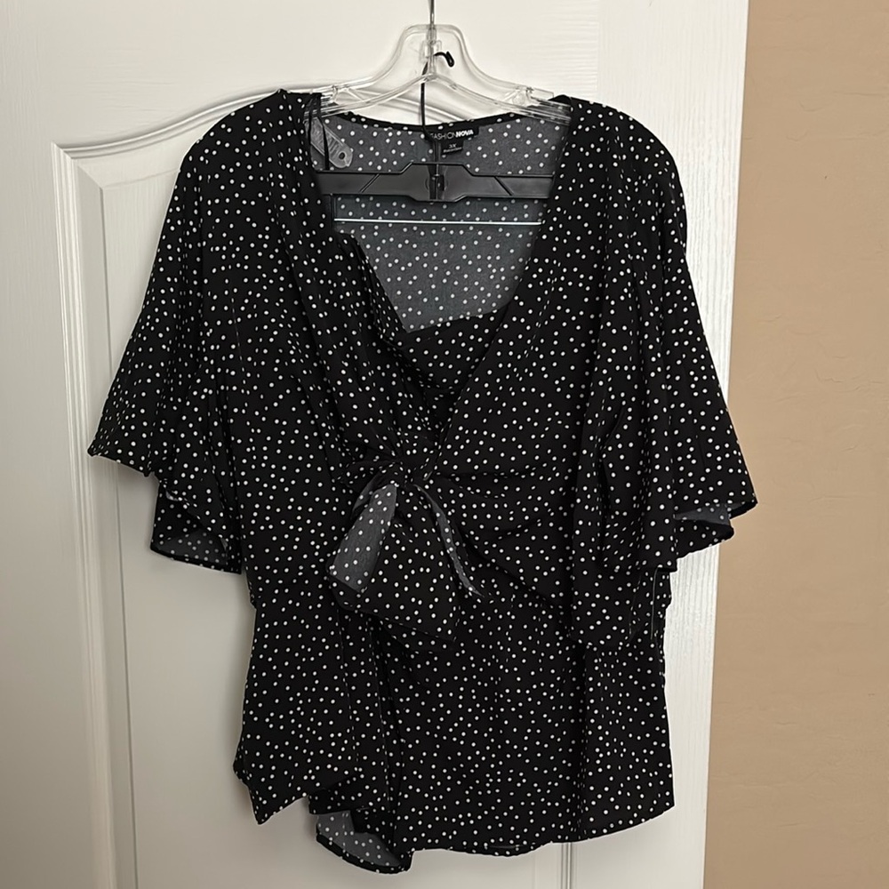 Fashion Nova Black and White Polka Dot Blouse